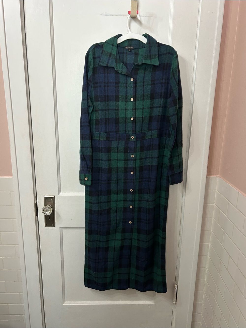 Coco + Carmen Navy and Green Plaid Button-Front Long Sleeve Dress